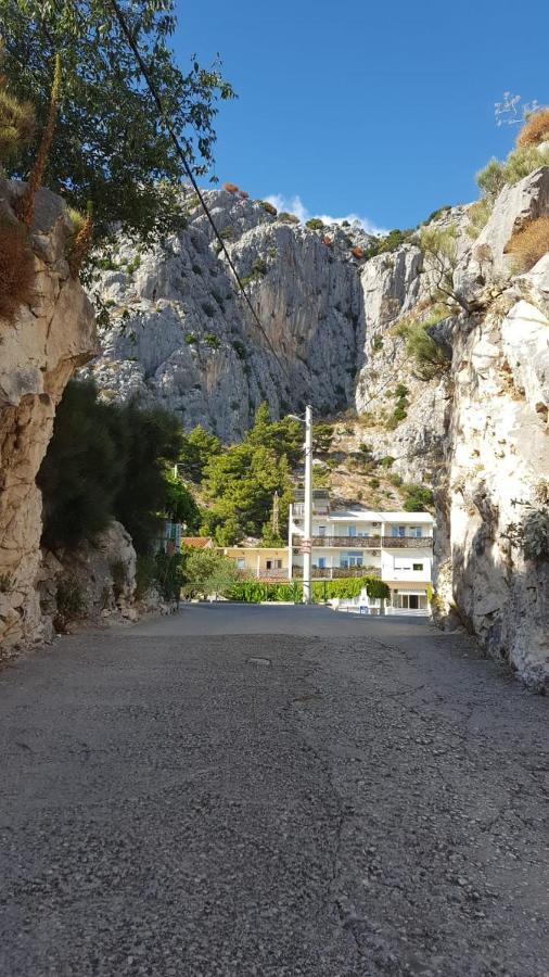 Apartments Nature Omiš Esterno foto